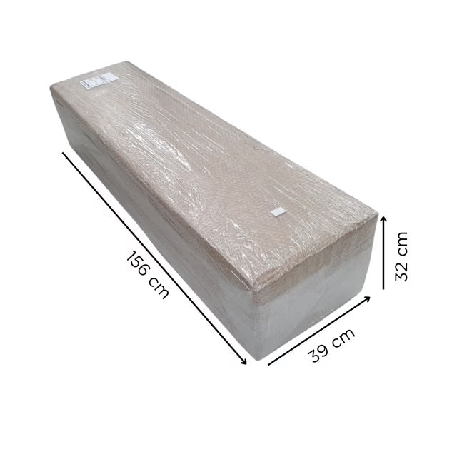 Chloe - Boneca Realística em TPE com Pele Morena, Cabelo Longo, Olhos Castanhos, Seios Pequenos, Vértebras em Aço e Acessórios - 43 Kg e 1,57 Metros de Altura